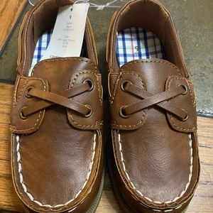 Carter’s Boys Toddler size 9 boat shoes